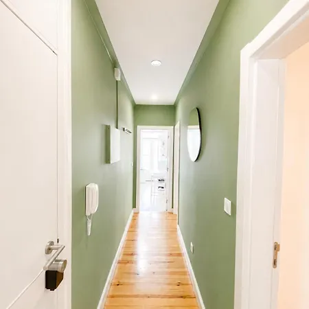 Daire Lovely Flat Close To Estrela And Lapa *