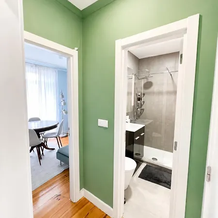 Lovely Flat Close To Estrela And Lapa Daire Lisboa