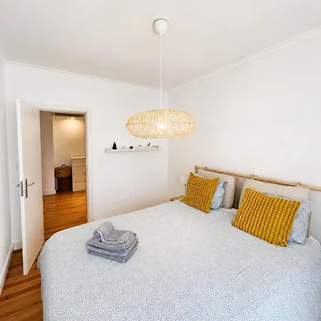 Lovely Flat Close To Estrela And Lapa Lisboa